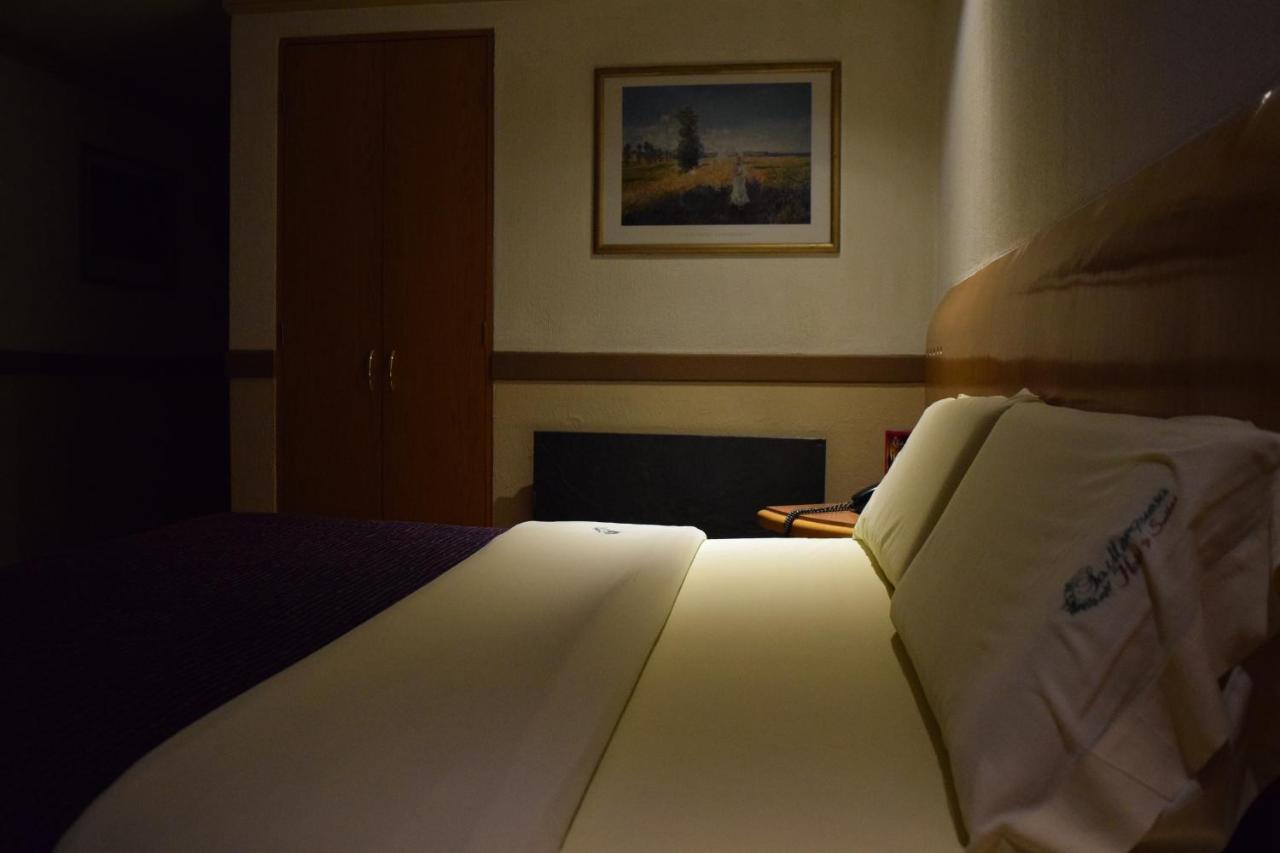 Hotel & Suites La Marquesa Τολούκα Εξωτερικό φωτογραφία