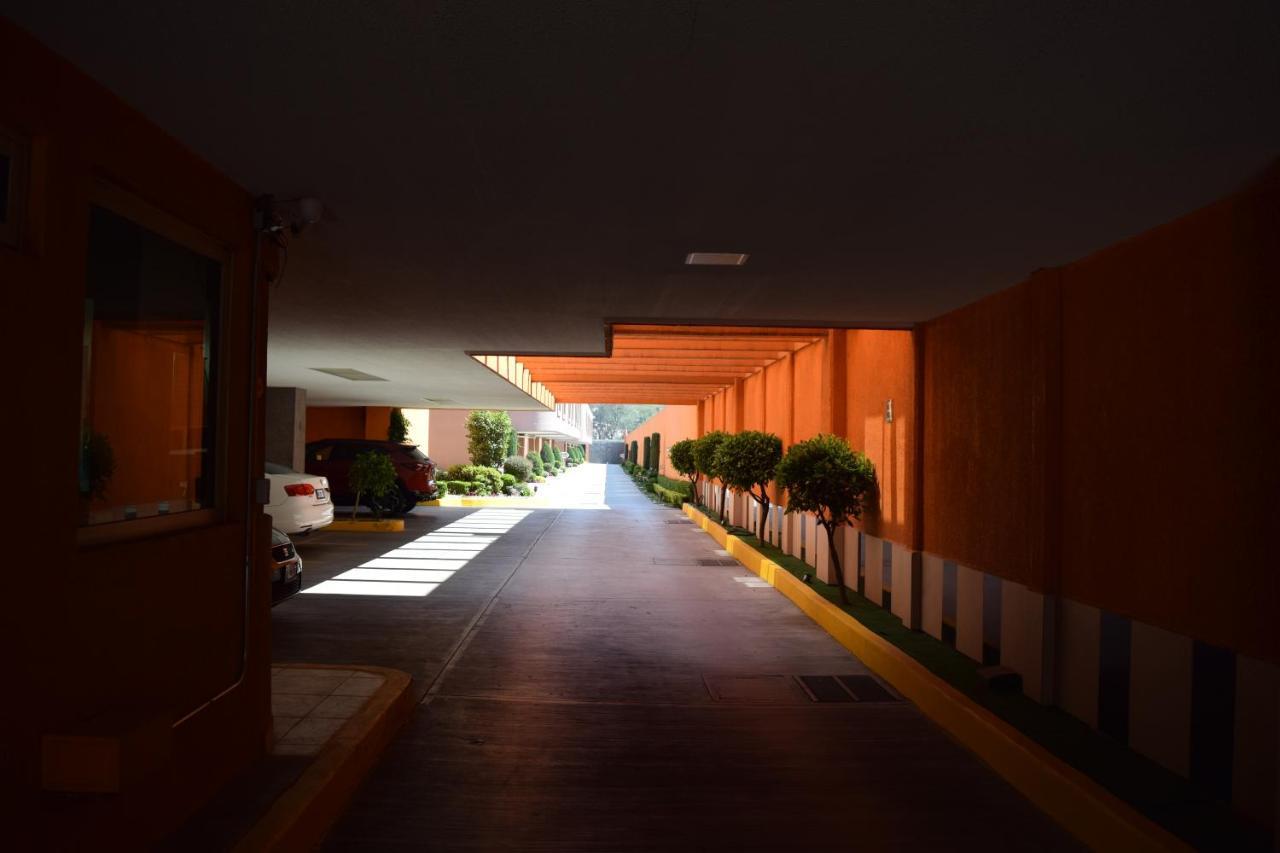 Hotel & Suites La Marquesa Τολούκα Εξωτερικό φωτογραφία
